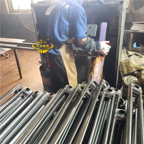 河津市qfgz615鋼制柱型暖氣片鋁合金